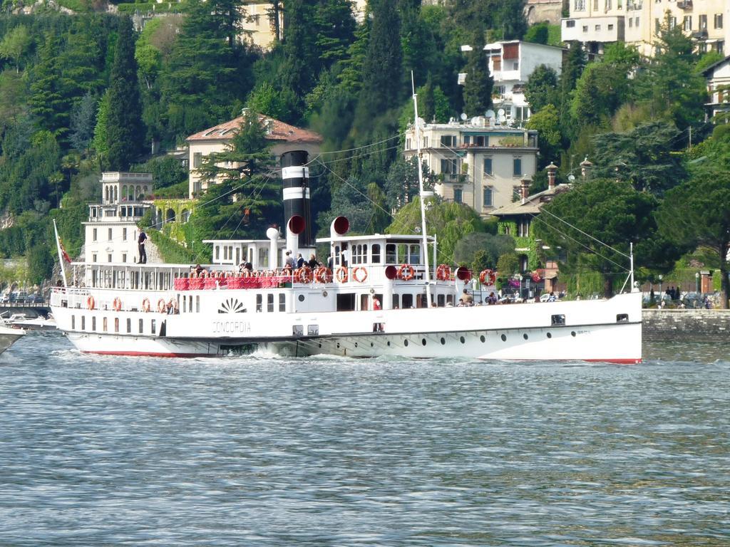 Manzoni Studios Lake Como Buitenkant foto